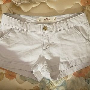 new never worn, hollister 0 shorts